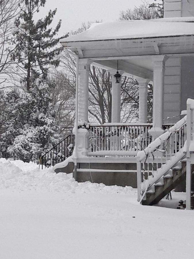 Proctor Mansion Inn Wrentham Exterior photo